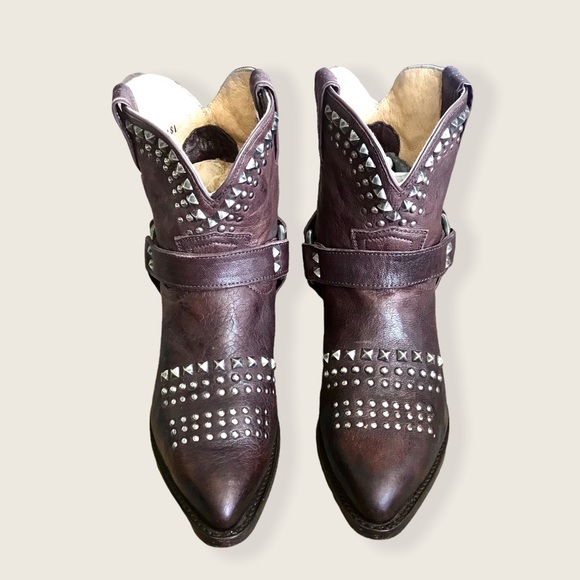 Frye Billy Biker Studded Brown Leather Harness Vintage Festival Moto Ankle Boots - Picture 3 of 9